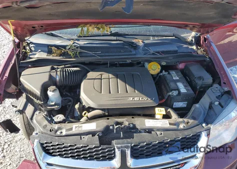 2018 Dodge Grand Caravan Sxt z USA, uszkodzony, nr VIN 2C4RDGCG1JR264719